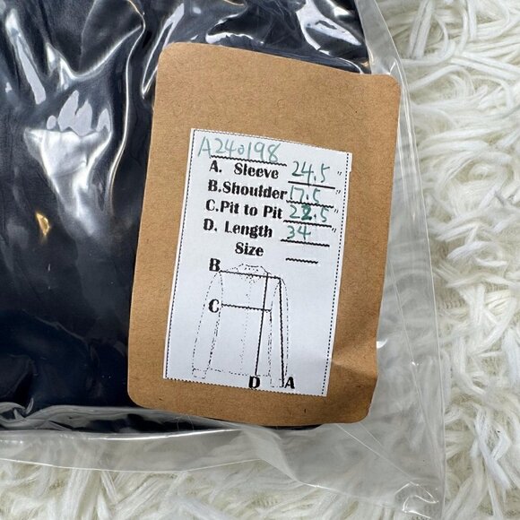 Moncler Puffer Jacket - Picture 3 of 16